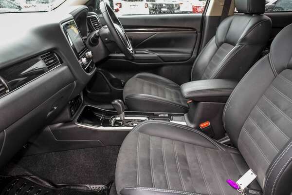2019 Mitsubishi Outlander LS ZL