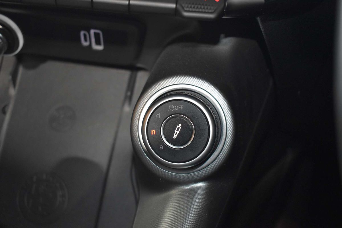 2023 Alfa Romeo Tonale Veloce Plug-In Hybrid