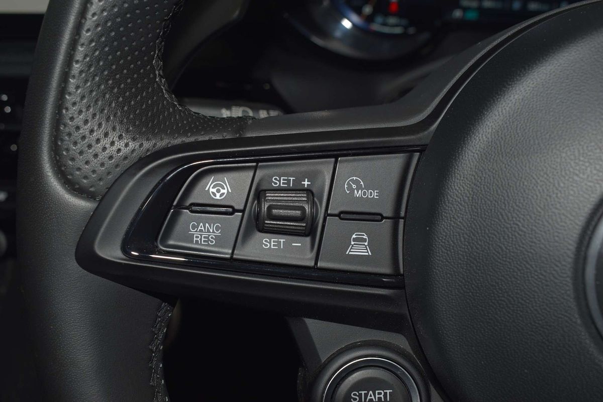 2023 Alfa Romeo Tonale Veloce Plug-In Hybrid