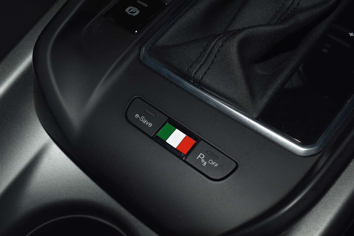 2023 Alfa Romeo Tonale Veloce Plug-In Hybrid