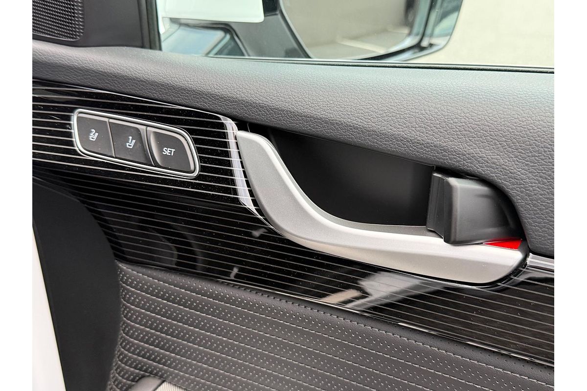 2024 Hyundai Palisade Calligraphy Black Ink LX2.V5