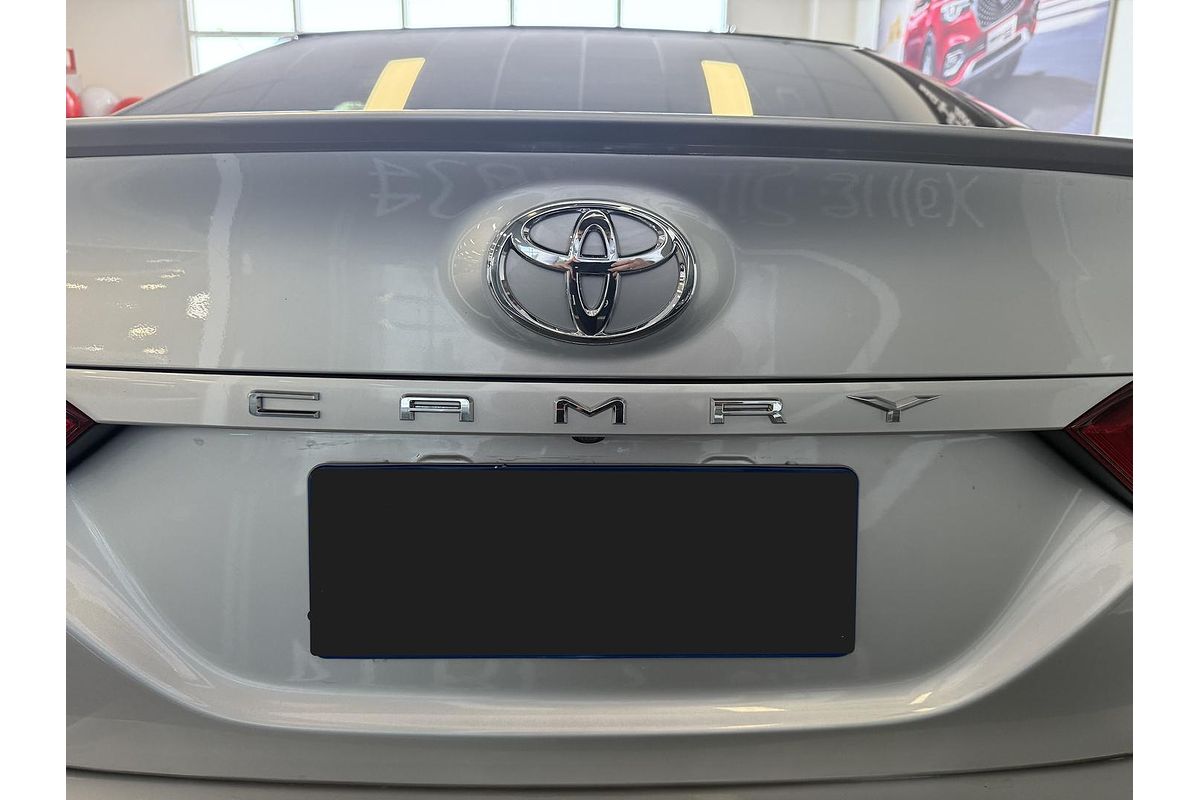 2018 Toyota Camry SL ASV70R