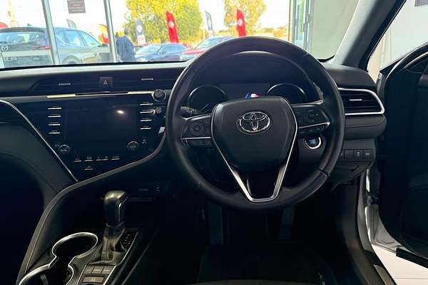 2018 Toyota Camry SL ASV70R
