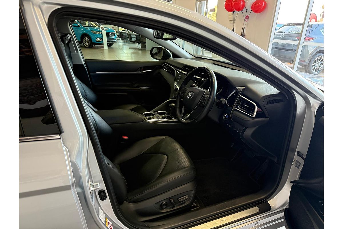 2018 Toyota Camry SL ASV70R