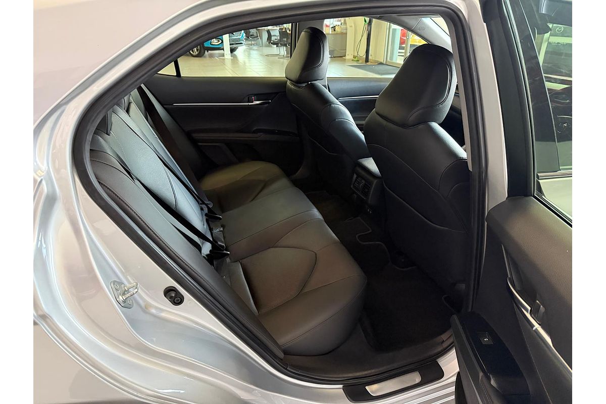 2018 Toyota Camry SL ASV70R