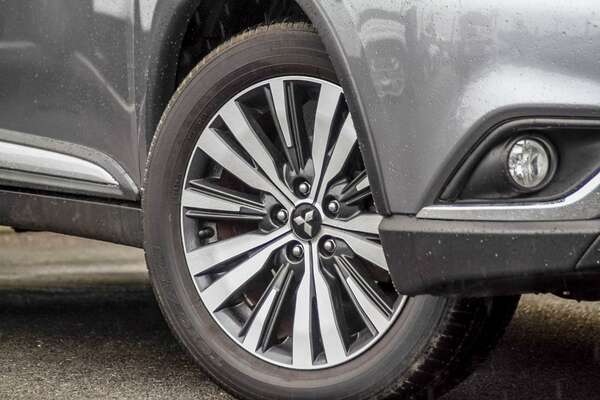 2019 Mitsubishi Outlander LS ZL