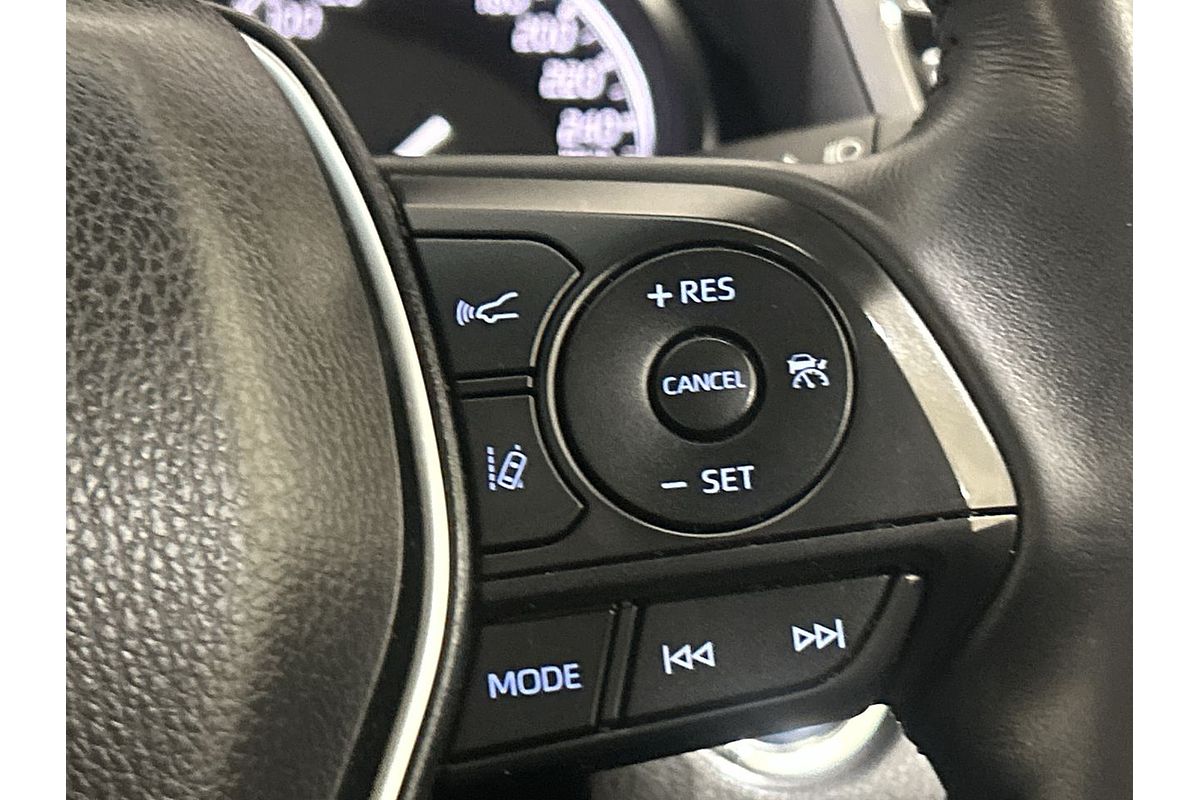 2020 Toyota Camry Ascent Sport AXVH71R
