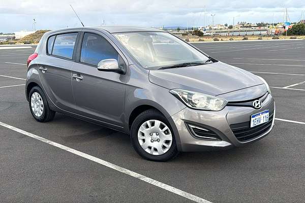 2013 Hyundai i20 Active PB