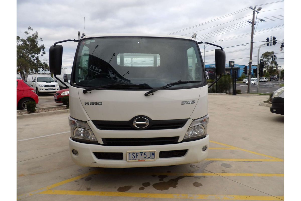 2020 Hino 300 Series 616 4x2