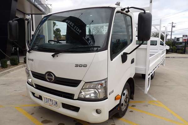 2020 Hino 300 Series 616 4x2