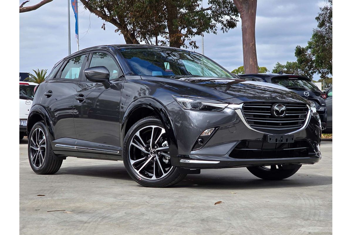 2025 Mazda CX-3 G20 Akari DK