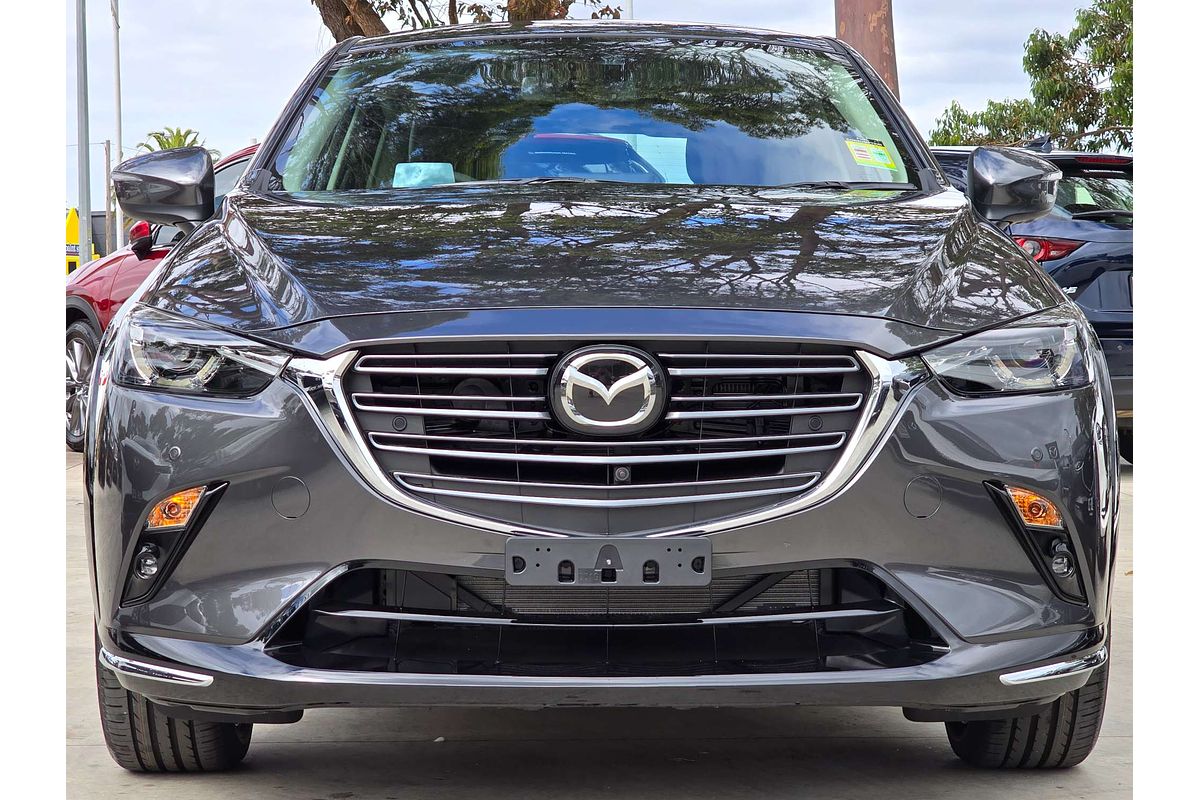 2025 Mazda CX-3 G20 Akari DK
