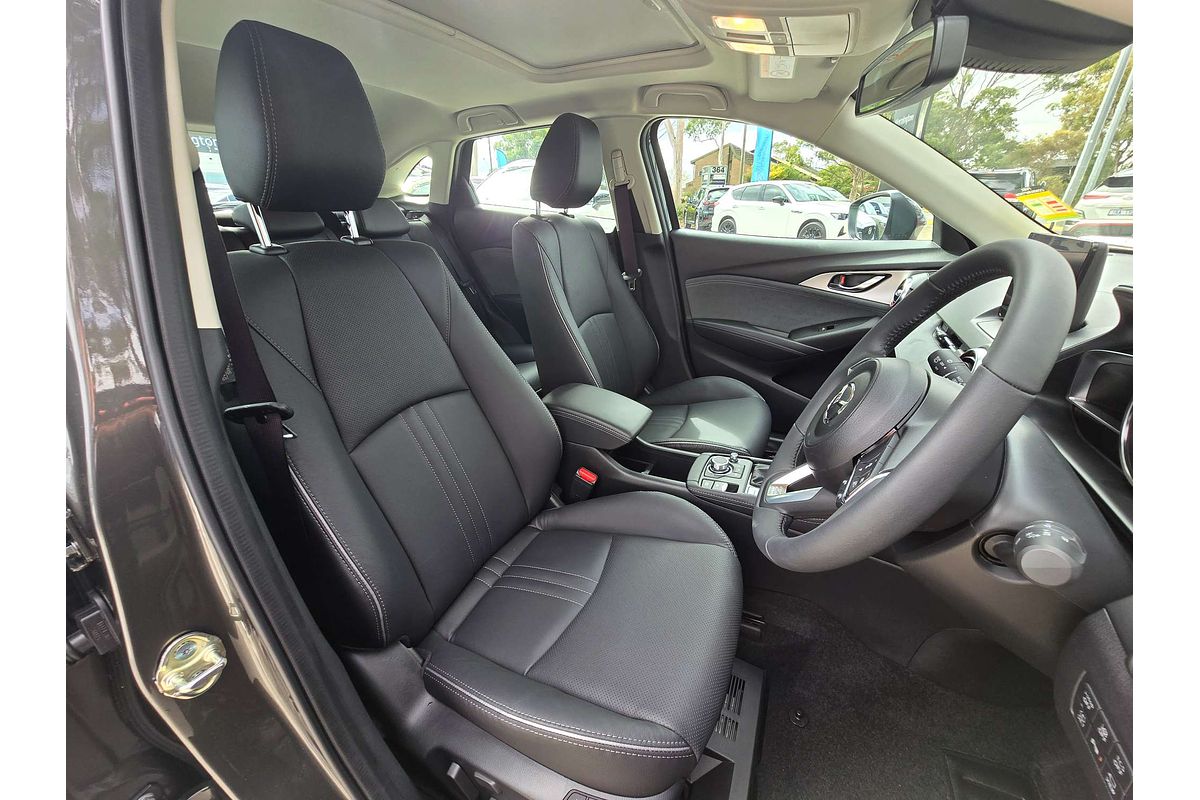 2025 Mazda CX-3 G20 Akari DK