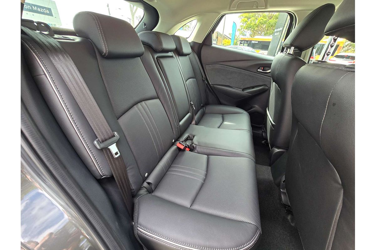 2025 Mazda CX-3 G20 Akari DK