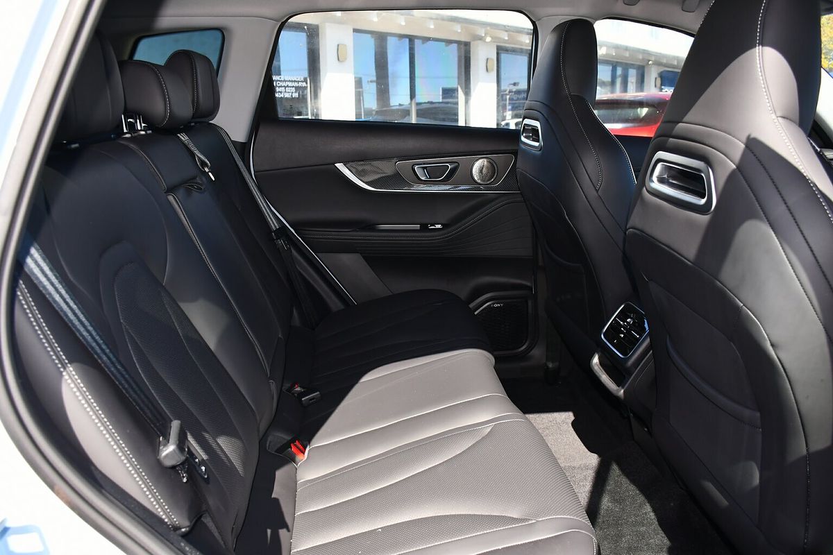 2024 Chery Tiggo 7 Pro Ultimate AWD T32