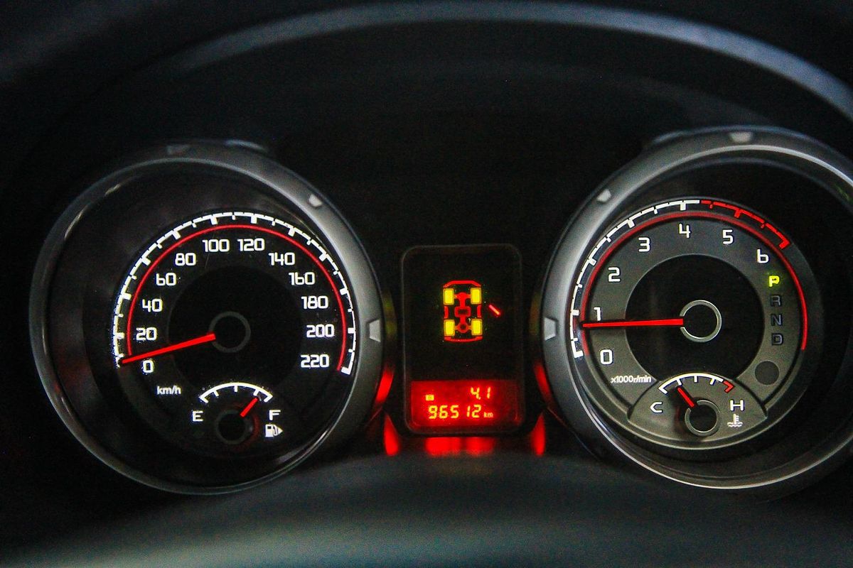 2019 Mitsubishi Pajero GLX NX