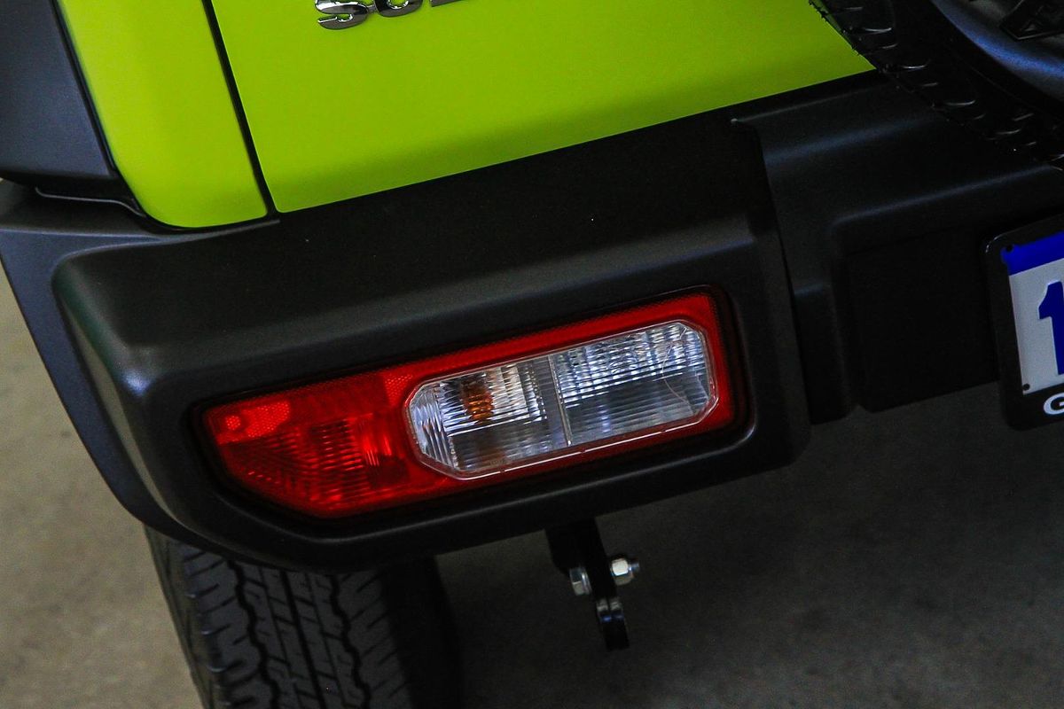 2023 Suzuki Jimny GLX GJ