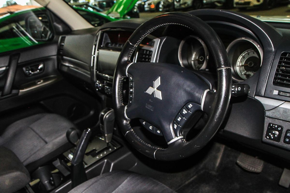 2018 Mitsubishi Pajero GLX NX
