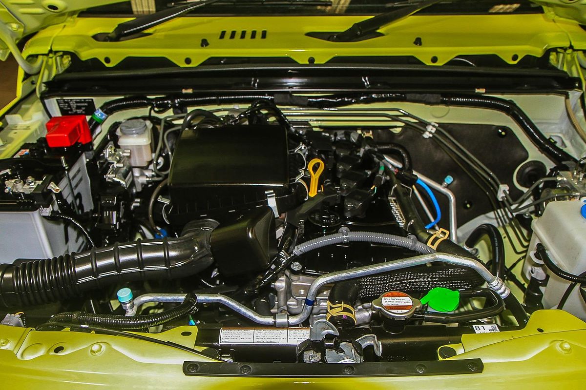 2023 Suzuki Jimny GLX GJ
