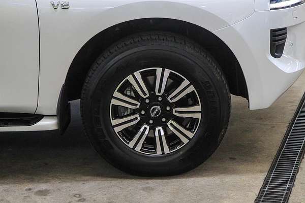 2022 Nissan Patrol Ti Y62