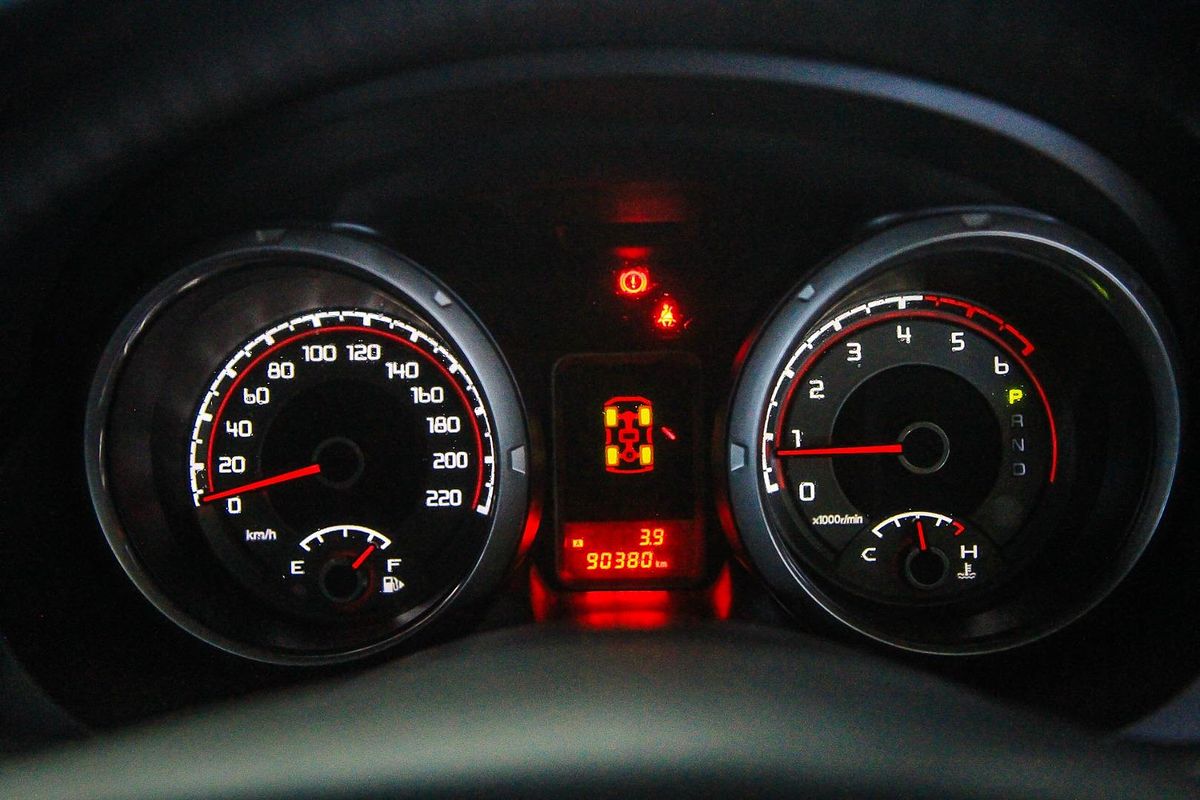 2018 Mitsubishi Pajero GLX NX