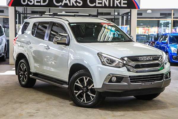 2021 Isuzu MU-X LS-T