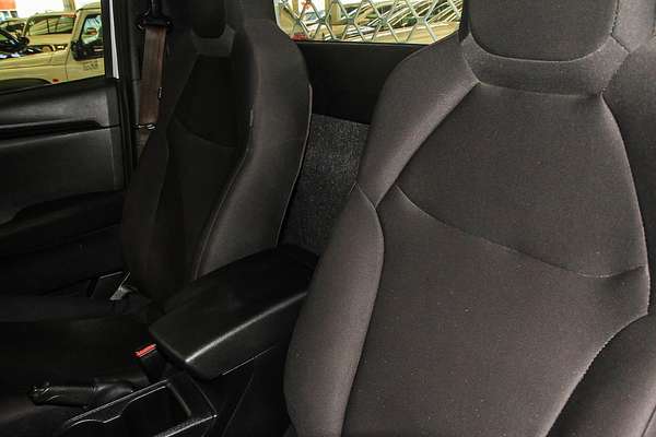 2022 Isuzu D-MAX SX High Ride Rear Wheel Drive