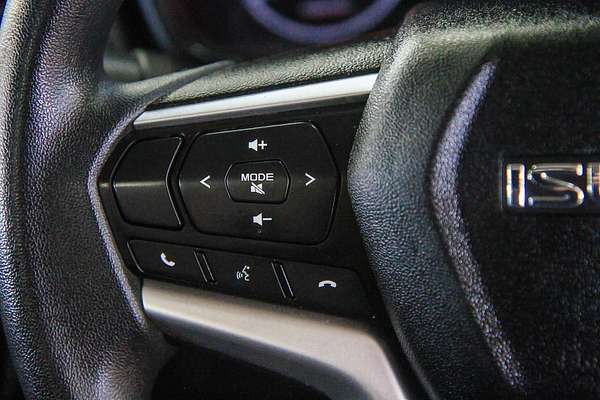 2022 Isuzu D-MAX SX High Ride Rear Wheel Drive