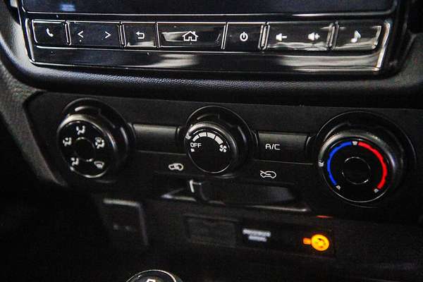2022 Isuzu D-MAX SX High Ride Rear Wheel Drive