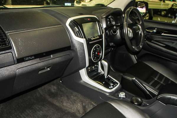 2021 Isuzu MU-X LS-T
