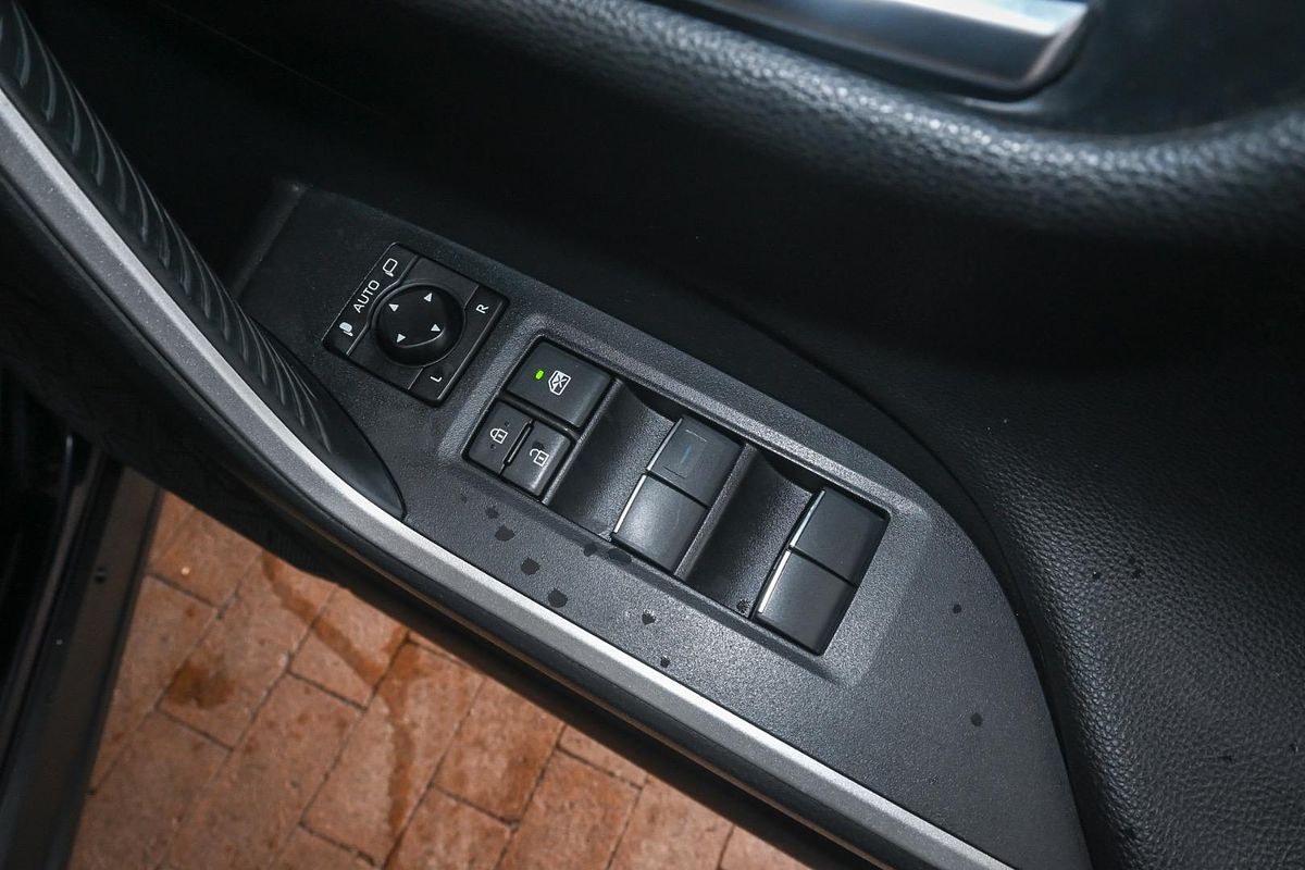 2021 Toyota RAV4 Cruiser AXAH52R