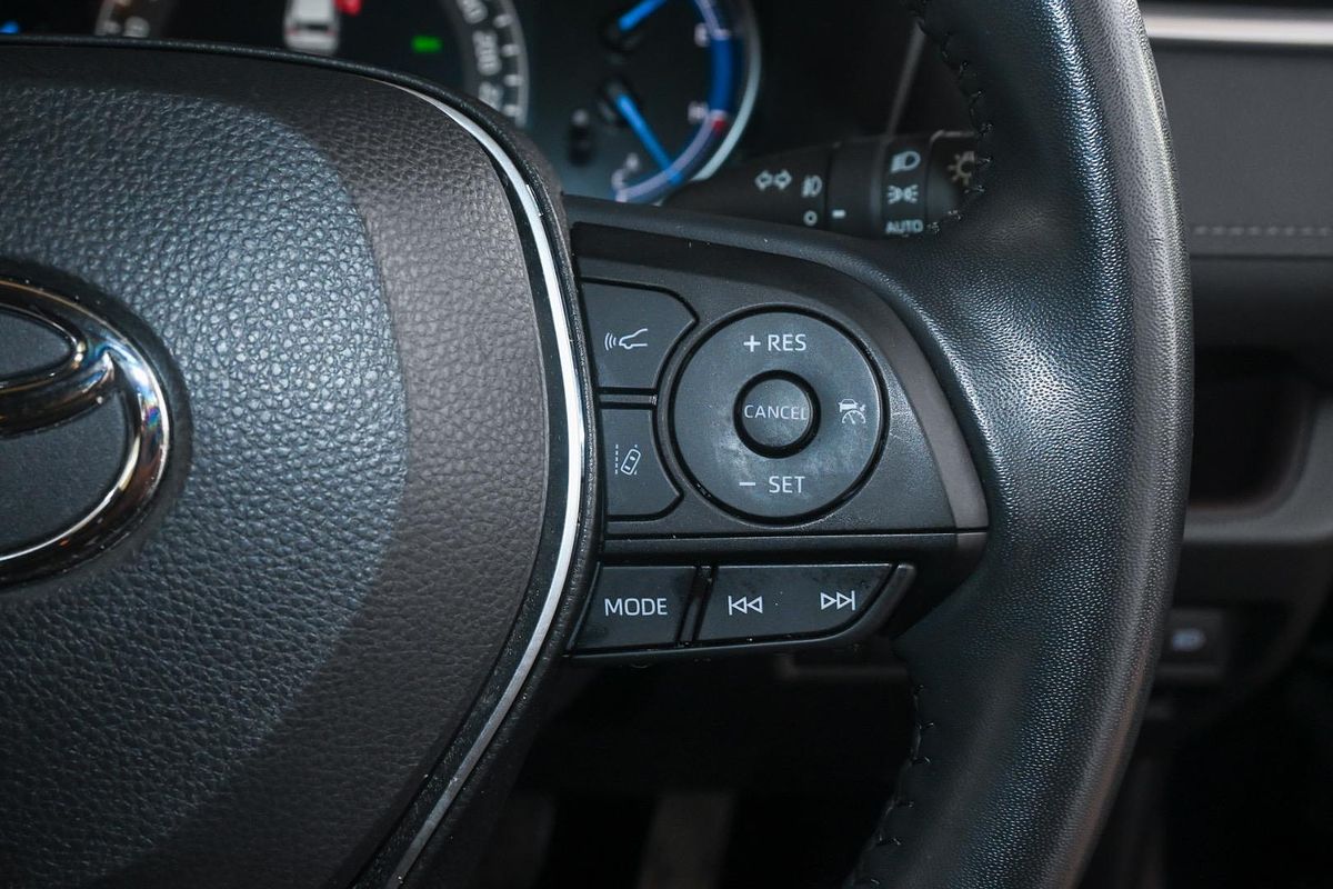 2021 Toyota RAV4 Cruiser AXAH52R