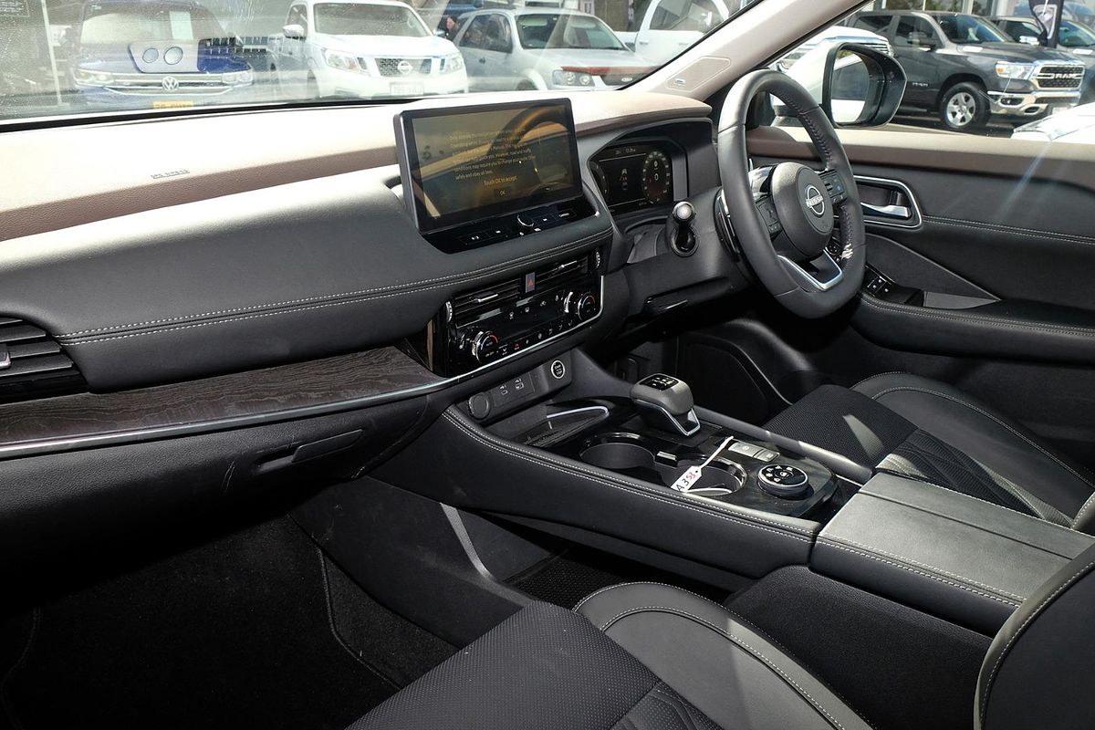 2024 Nissan X-TRAIL Ti-L T33
