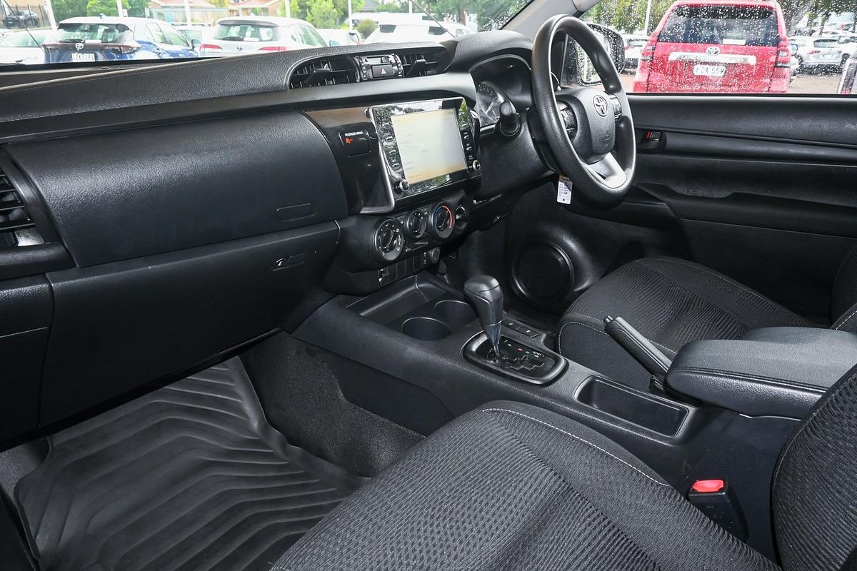 2021 Toyota Hilux SR GUN126R 4X4