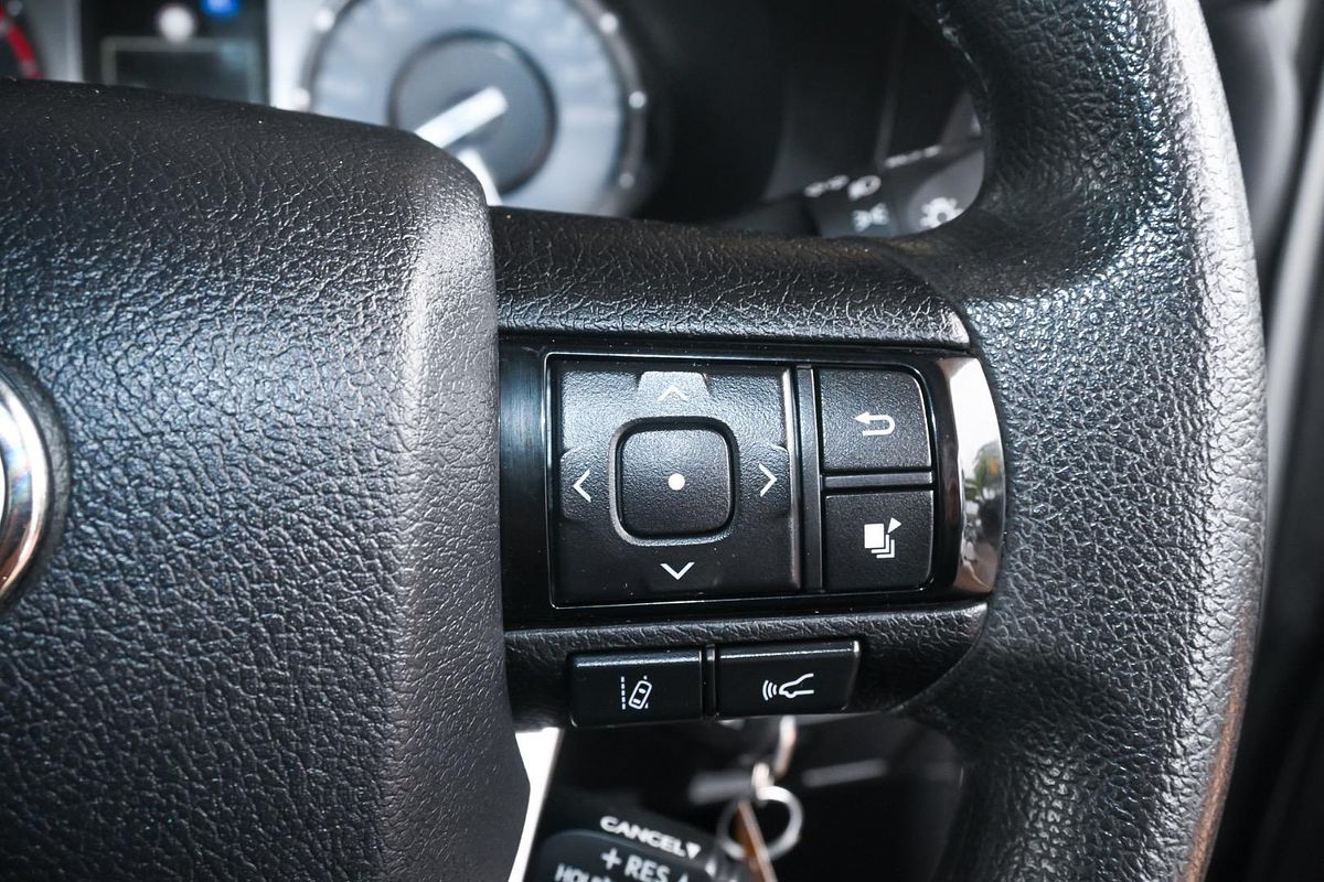 2021 Toyota Hilux SR GUN126R 4X4