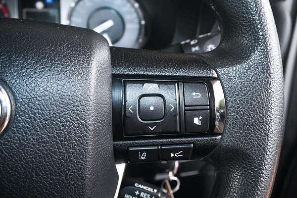 2021 Toyota Hilux SR GUN126R 4X4