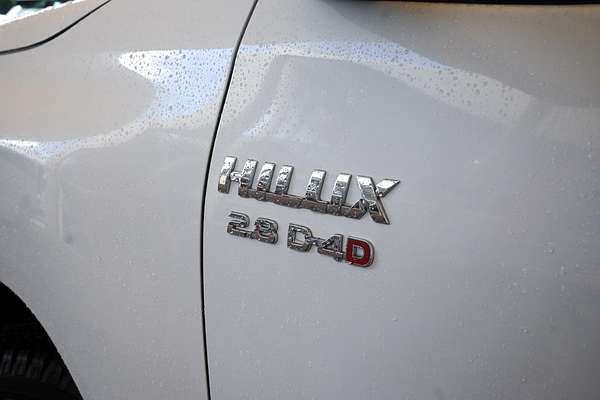 2021 Toyota Hilux SR GUN126R 4X4