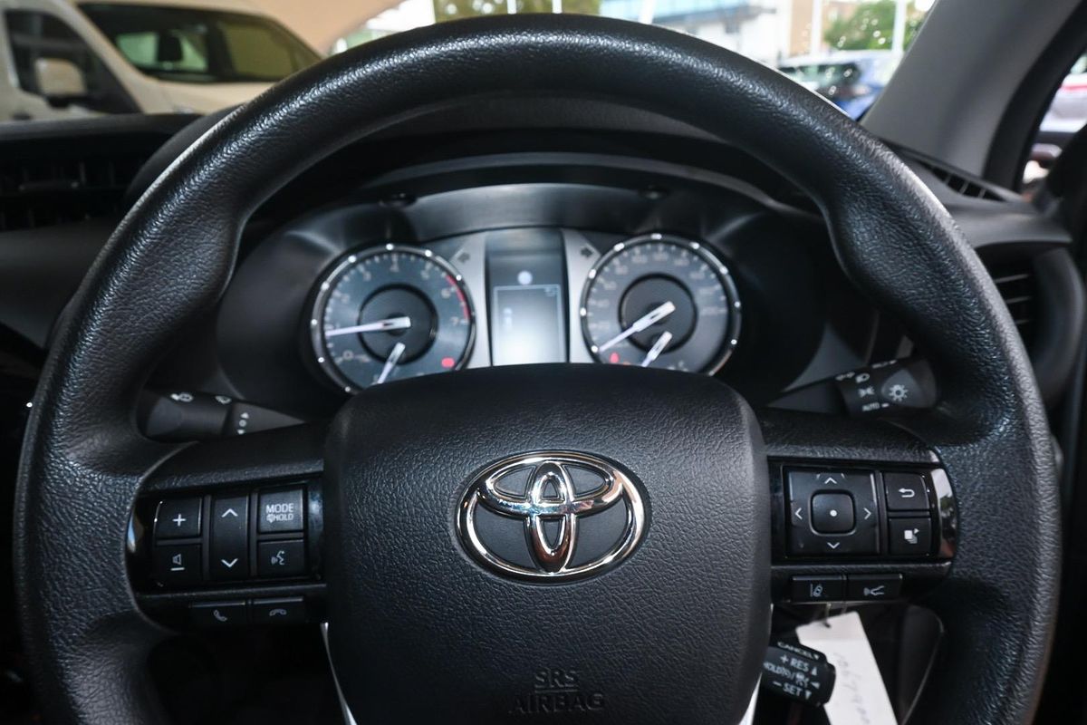 2022 Toyota Hilux Workmate TGN121R Rear Wheel Drive