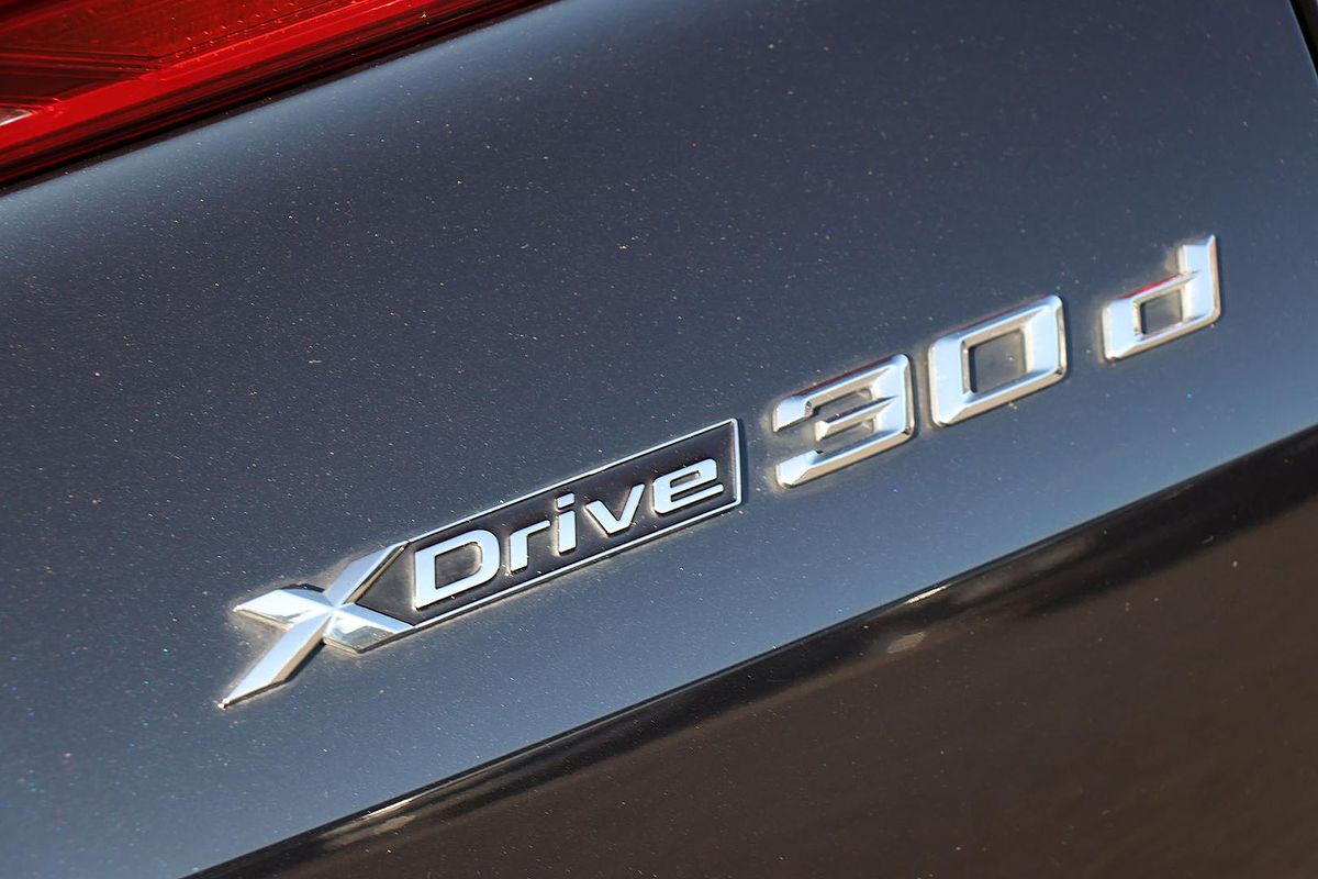 2022 BMW X6 xDrive30d M Sport G06