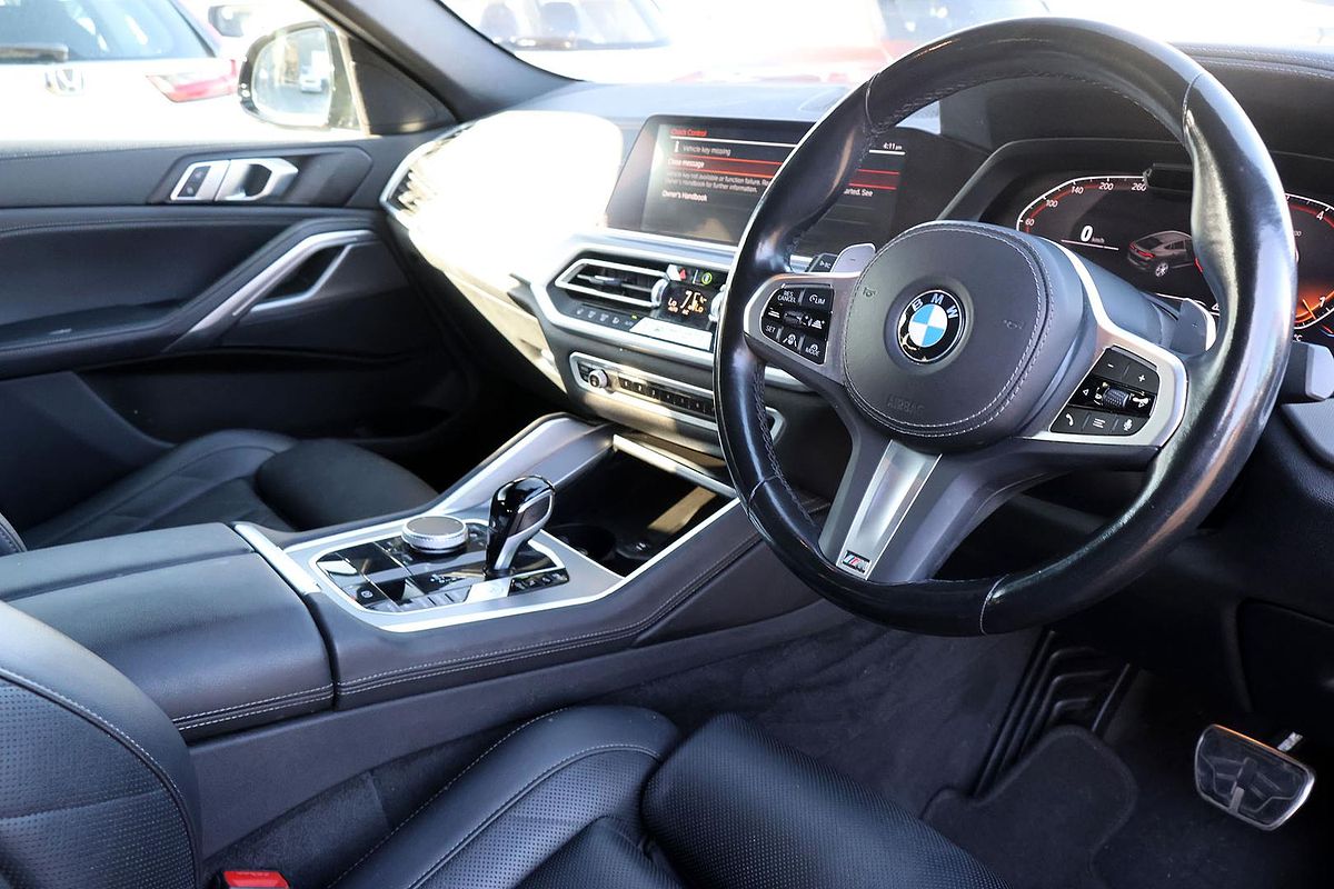 2022 BMW X6 xDrive30d M Sport G06