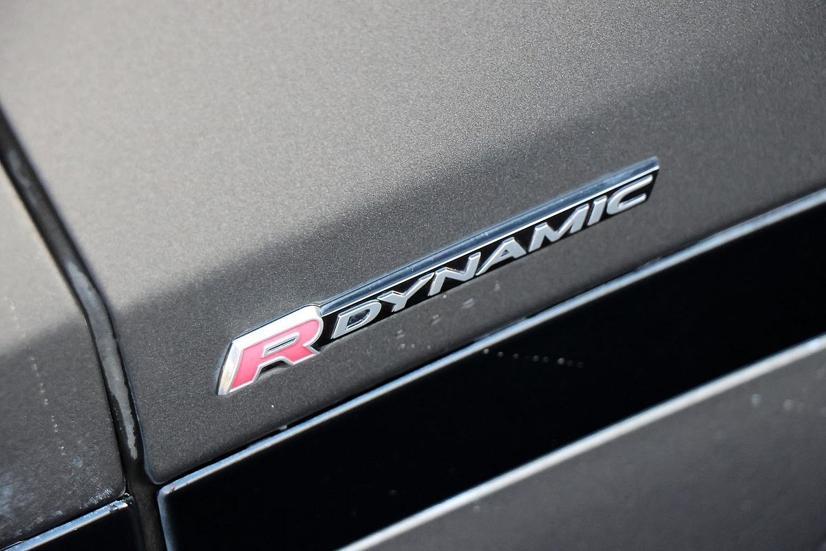 2018 Land Rover Range Rover Velar D300 R-Dynamic SE L560