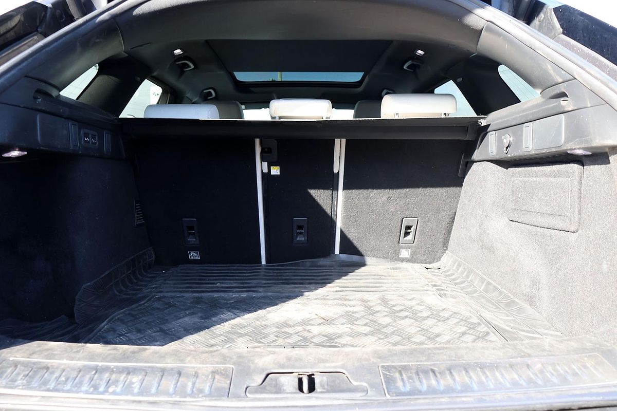 2018 Land Rover Range Rover Velar D300 R-Dynamic SE L560
