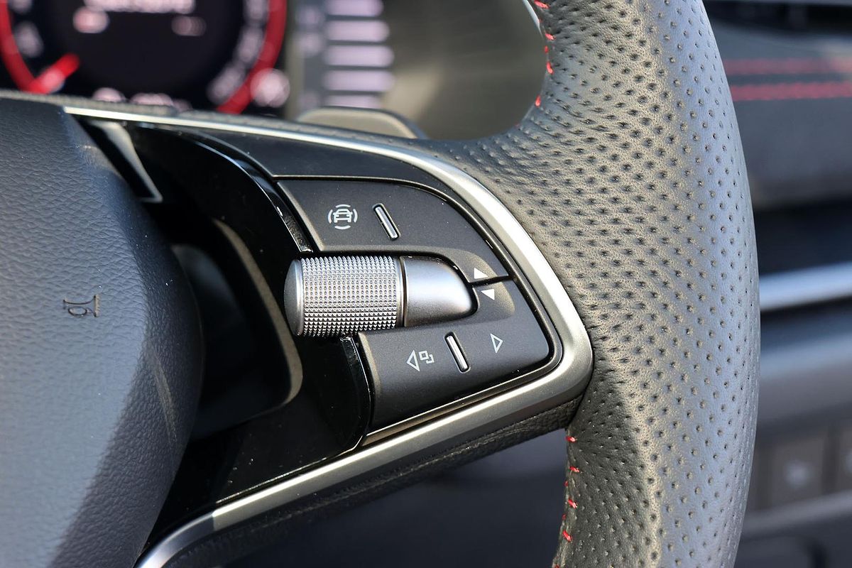 2025 SKODA Octavia RS NX