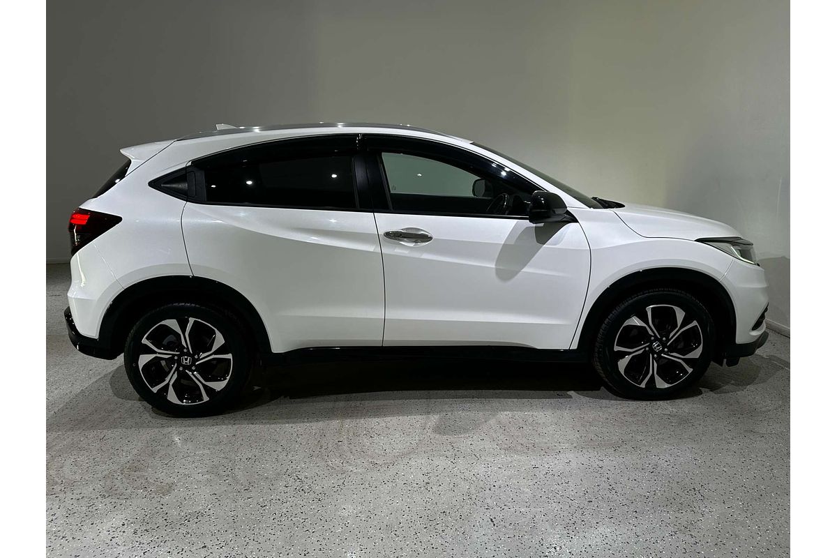 2019 Honda HR-V RS