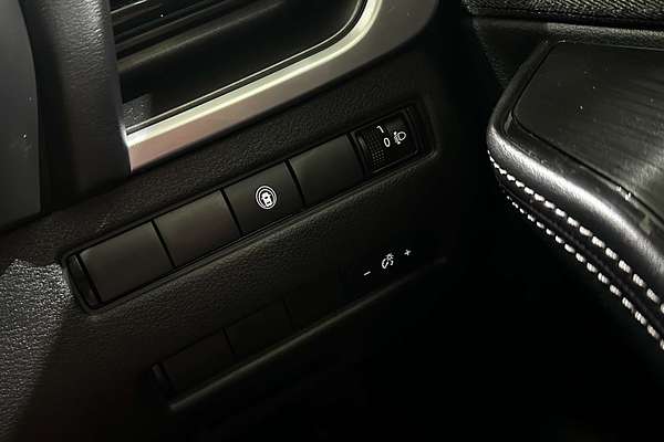 2024 Nissan X-TRAIL ST T33