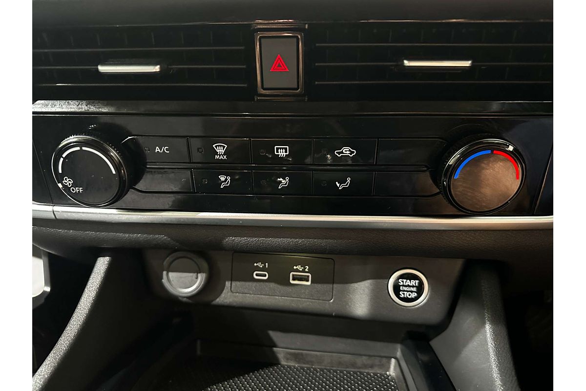2024 Nissan X-TRAIL ST T33