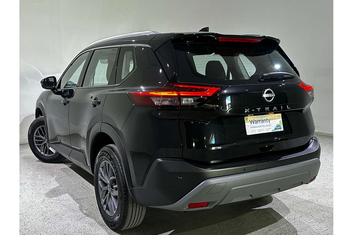 2024 Nissan X-TRAIL ST T33