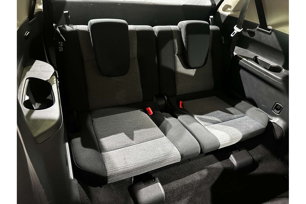 2024 Nissan X-TRAIL ST T33