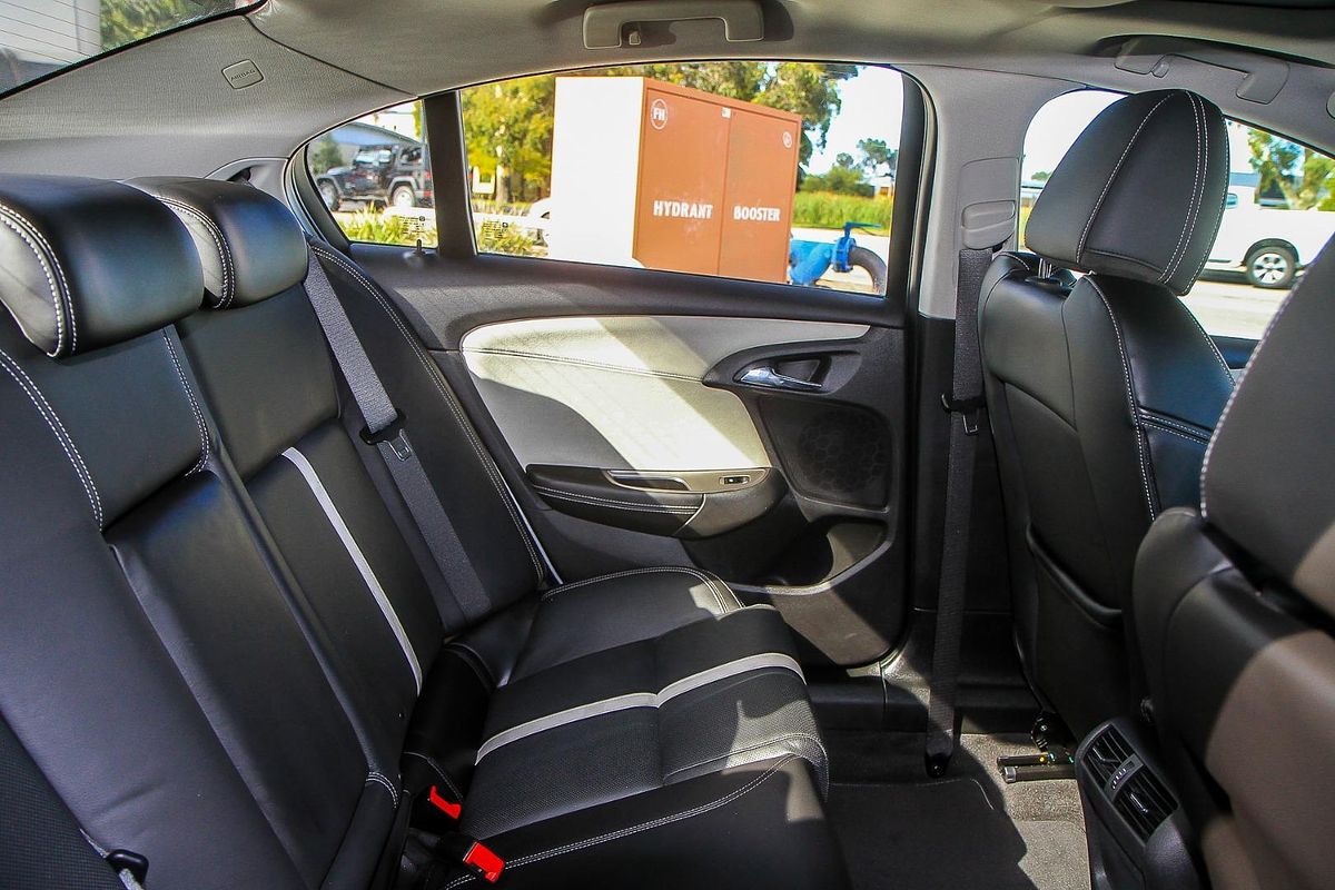 2014 Holden Calais V VF