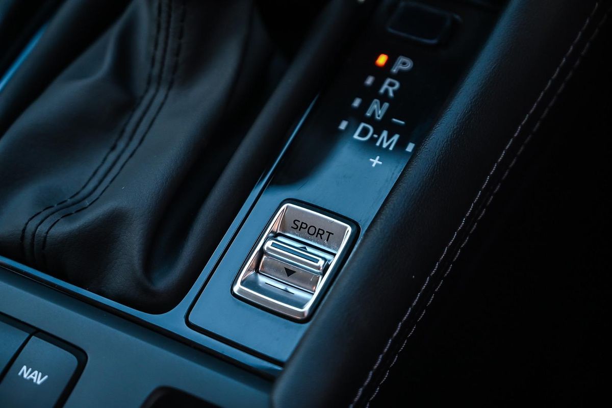 2023 Mazda CX-3 sTouring DK